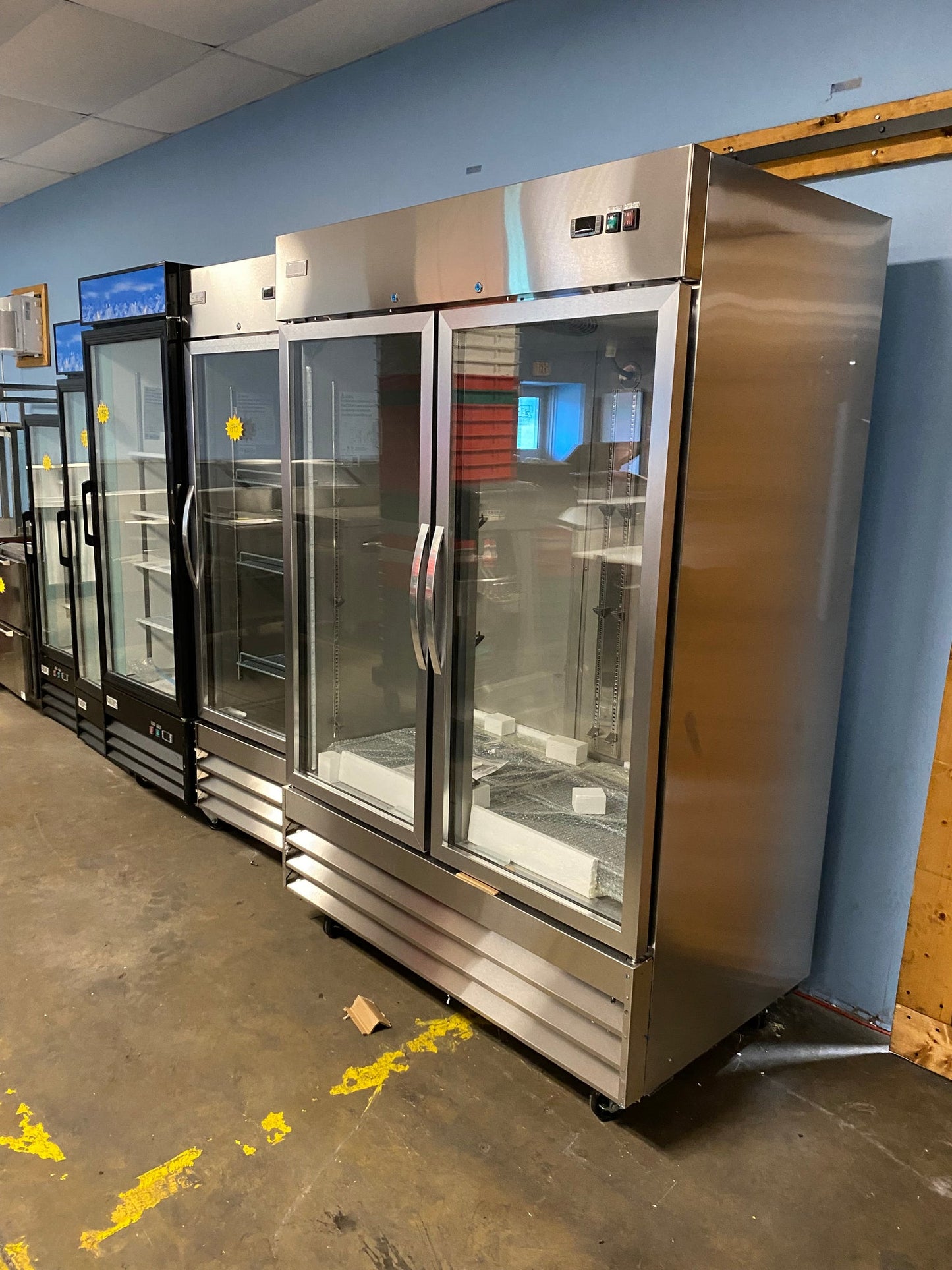CES Double Glass Door Cooler