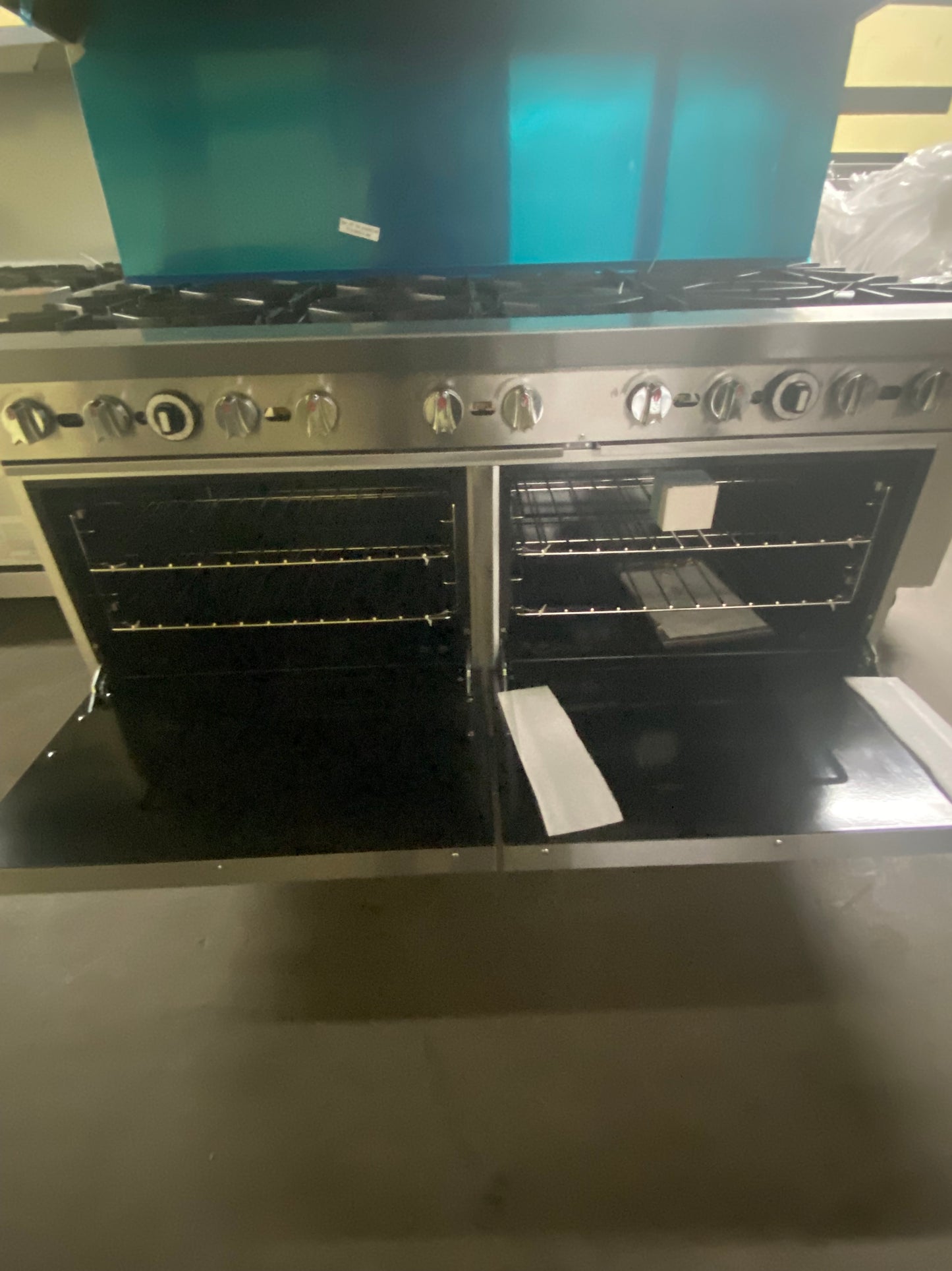 Dukers 10 Burner Stove